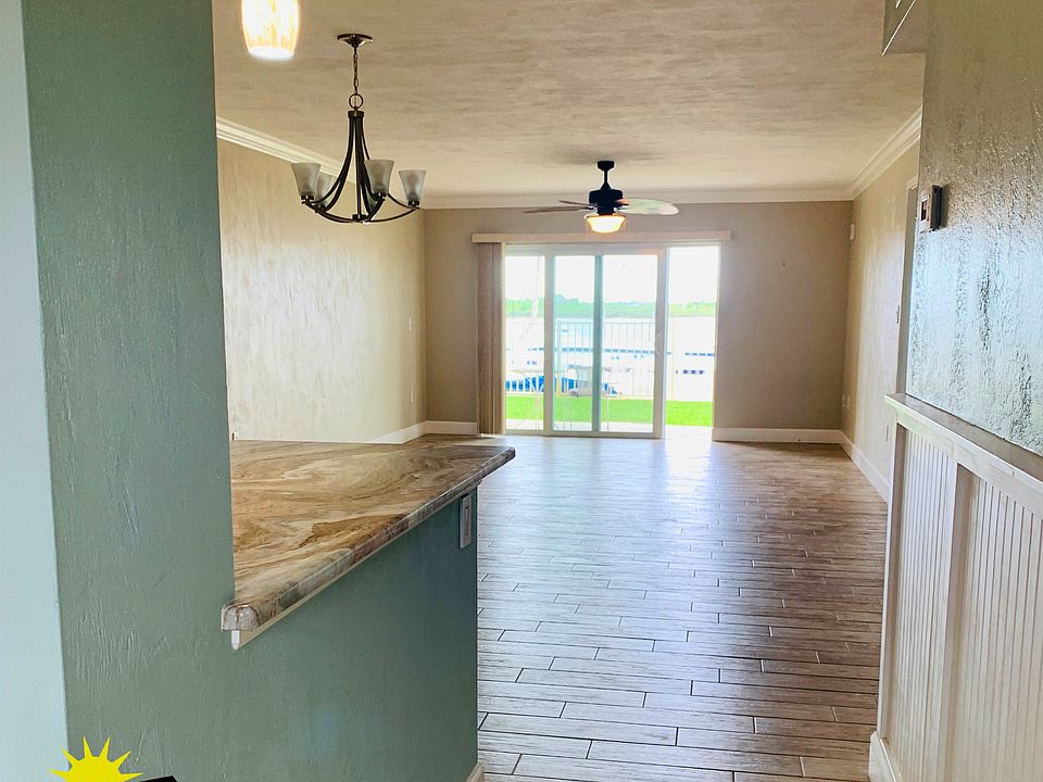1st image of 3606 S Peninsula Dr APT 112