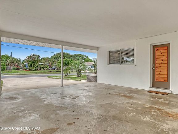 5th image of 854 Daytona Dr NE