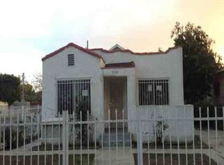 356 E 106th St, Los Angeles, CA 90003