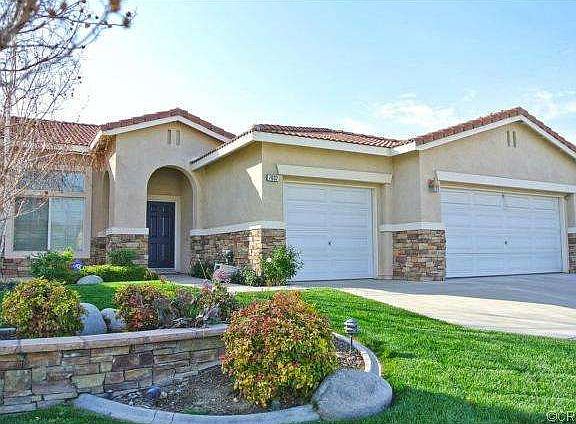 2nd image of 7032 Regal Park Dr