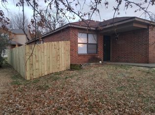 (Undisclosed Address), Fayetteville, AR 72703