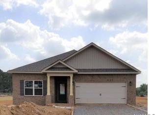 1828 SE Oak Meadow Dr, Cullman, AL 35055