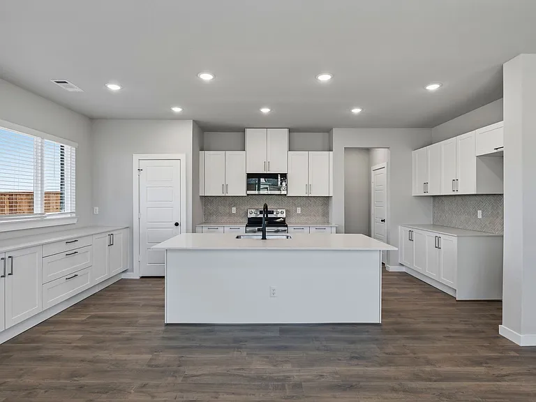 4044 Lecroy Ct — Photo 9