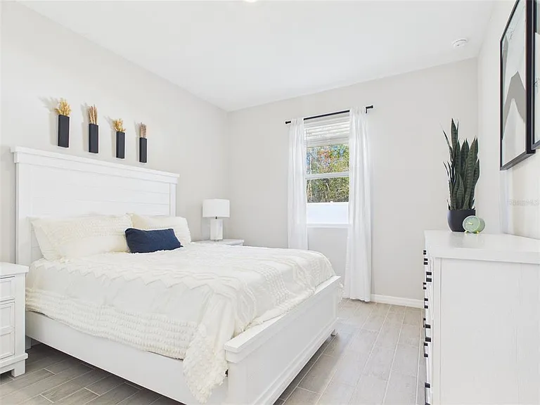 566 Marion Oaks Blvd — Photo 28
