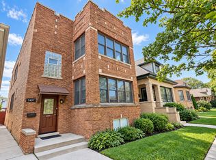 5437 W Hutchinson St #2, Chicago, IL 60641
