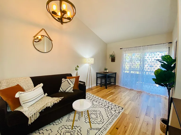 1621 Hotel Cir S #E322 — Photo 16