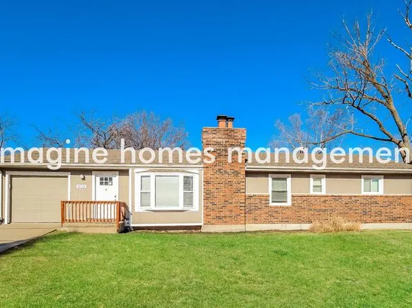 408 NW 80th St, Kansas City, MO 64118