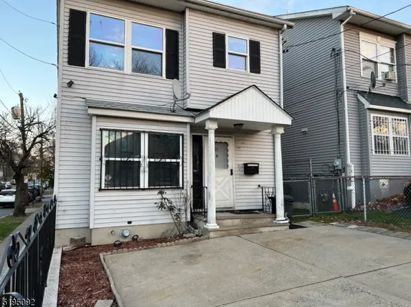 21 Carroll St, Paterson City, NJ 07501