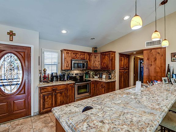 2nd image of 5816 E Acoma Dr