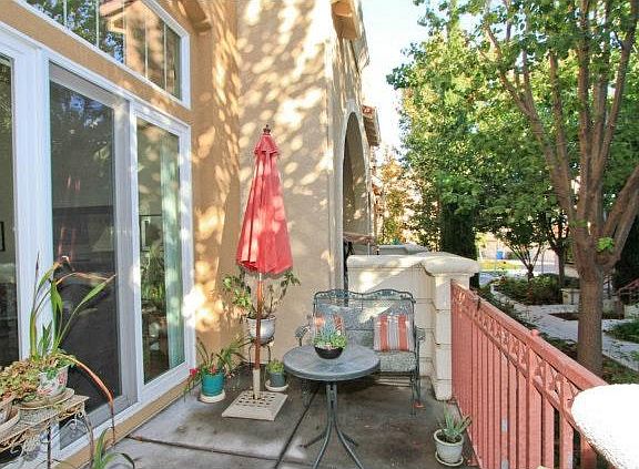 2nd image of 4037 Crandall Cir