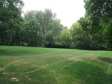 4 Pine Tree Dr #221 — Photo 22