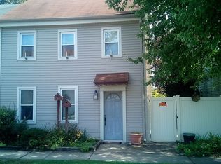 127 N 2nd St, Bainbridge, PA 17502