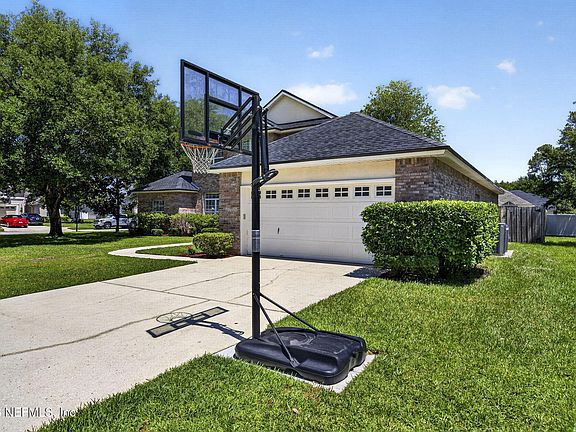 4th image of 1700 ANTLER HILL Court