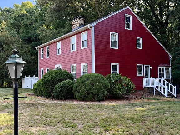 3rd image of 81 Alleghany Dr