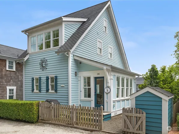 241 Compass Street, Pacific Beach, WA 98571