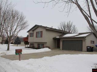 501 Sumac Rd, Madison Lake, MN 56063