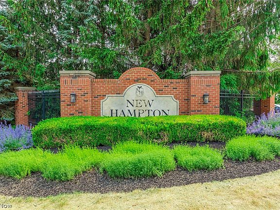 2nd image of 275 Lexington Cir
