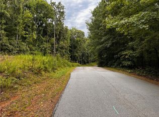 232 Cherrwood Dr, Westminster, SC 29693
