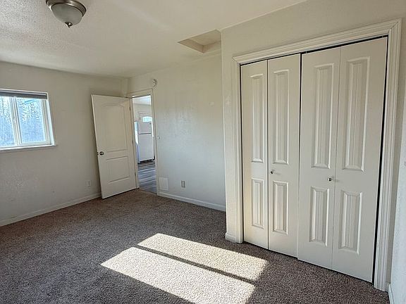 4th image of 1678 N Williwaw Way