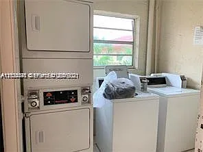 4655 Palm Ave #315 — Photo 6