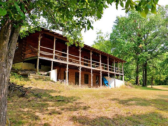 3rd image of 29653 Salt Lick Ave