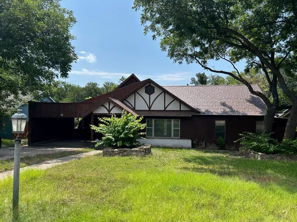1306 Smilax Ave, Fort Worth, TX 76111