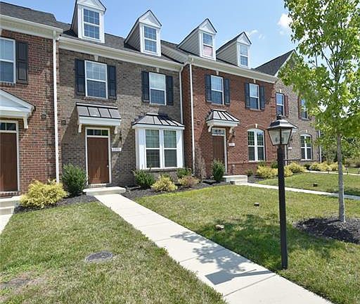2nd image of 11332 Sadler Walk Ln #11332