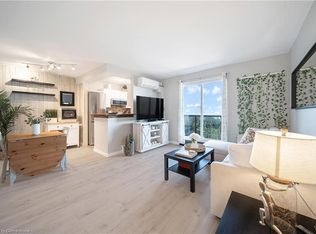2373 King St E #53, Hamilton, ON L8K1X9
