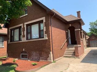 8245 S Dorchester Ave, Chicago, IL