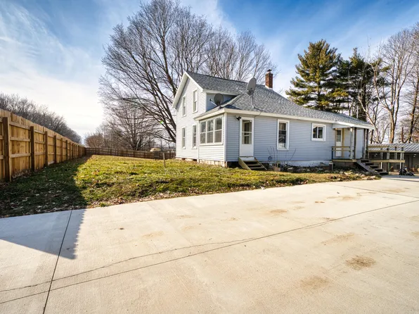 5178 Battle Creek Rd, Olivet, MI 49076