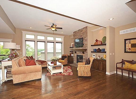 5th image of 6461 Whitetail Way