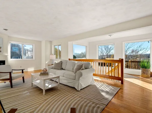 84 Cavendish Cir Unit 84, Salem, MA 01970