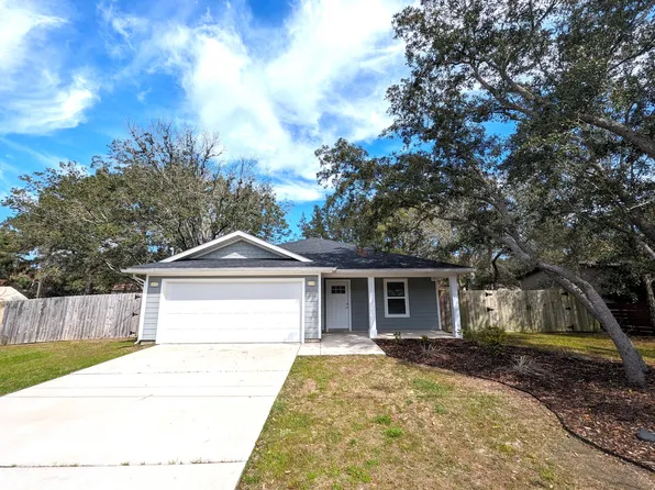 6762 Valerie Ln, Navarre, FL 32566