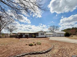 1178 Cave Spring Rd, Owens Cross Roads, AL 35763