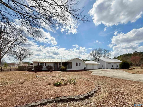 1178 Cave Spring Rd, Owens Cross Roads, AL 35763