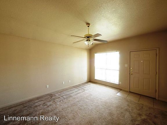 4th image of 3008 Dannen Ct Unit B