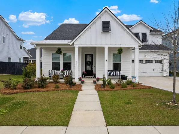 113 Medford St, Summerville, SC 29486