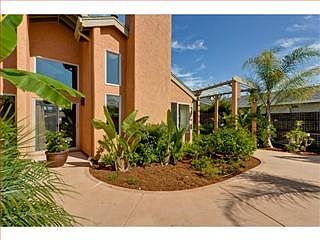 4th image of 585 Marlin Ct