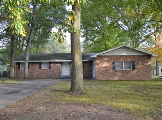 26382 Acorn St, Edwardsburg, MI 49112