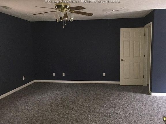 5th image of 696 Georges Creek Dr