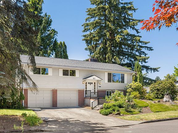 2nd image of 517 SE 20th Ave