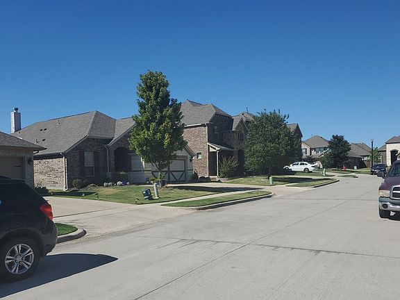 4th image of 1272 Carlsbad Dr