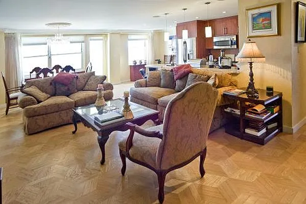 Sold by Fillmore | media 49