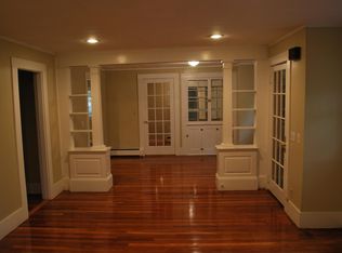 102 Main St #R, Reading, MA 01867