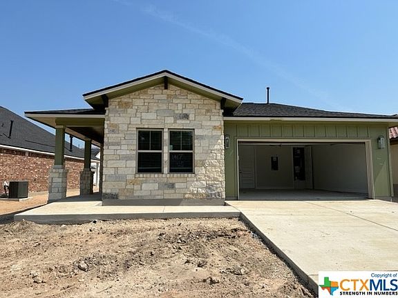 2nd image of 1417 Dancing Oak Ln