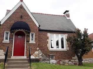 3925 Childress Ave, Saint Louis, MO 63109