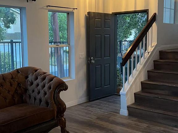 3rd image of 801 San Carlos Cir