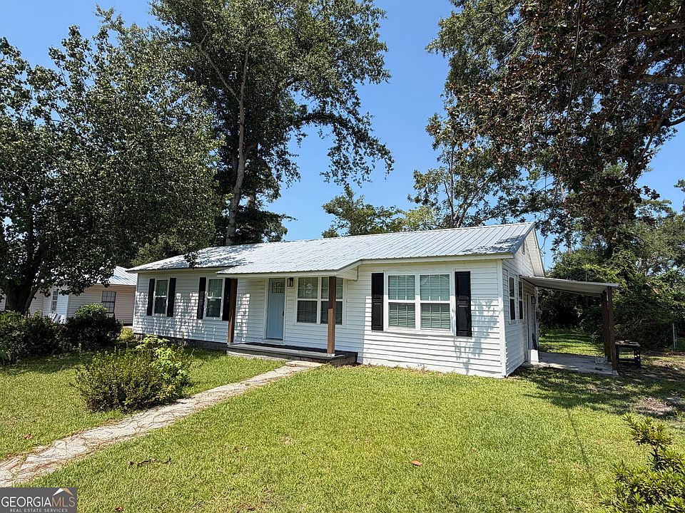 1st image of 10 Grove St
