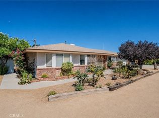 8838 Lilac Rd, Oak Hills, CA 92344