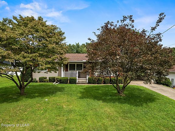 2nd image of 56 W Bergh St